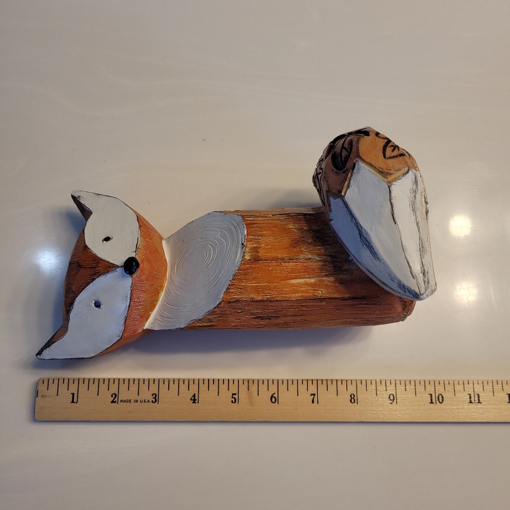 Fox Figurine Rustic Wood-look Resin With Woodsy Etchings On Tail - Picture 9 of 16